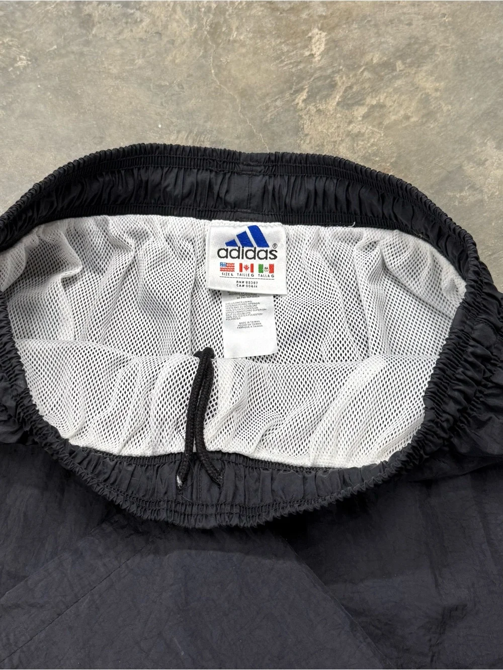 Vintage Y2K adidas Nylon Baggy Track Pants Men’s Large